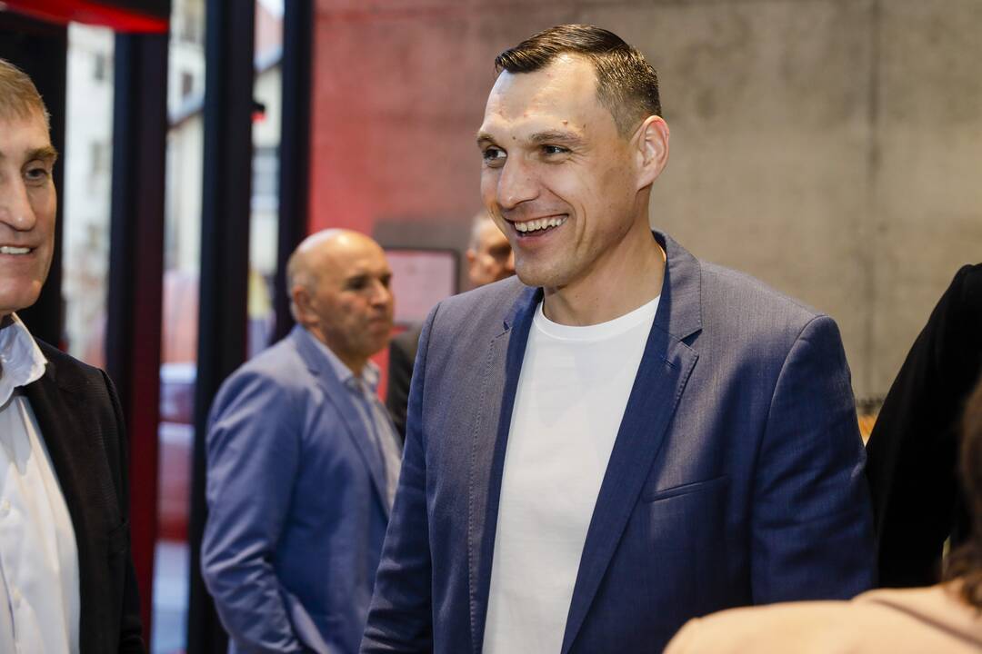 Dokumentikos ciklo „Krepšinio namai“ premjera