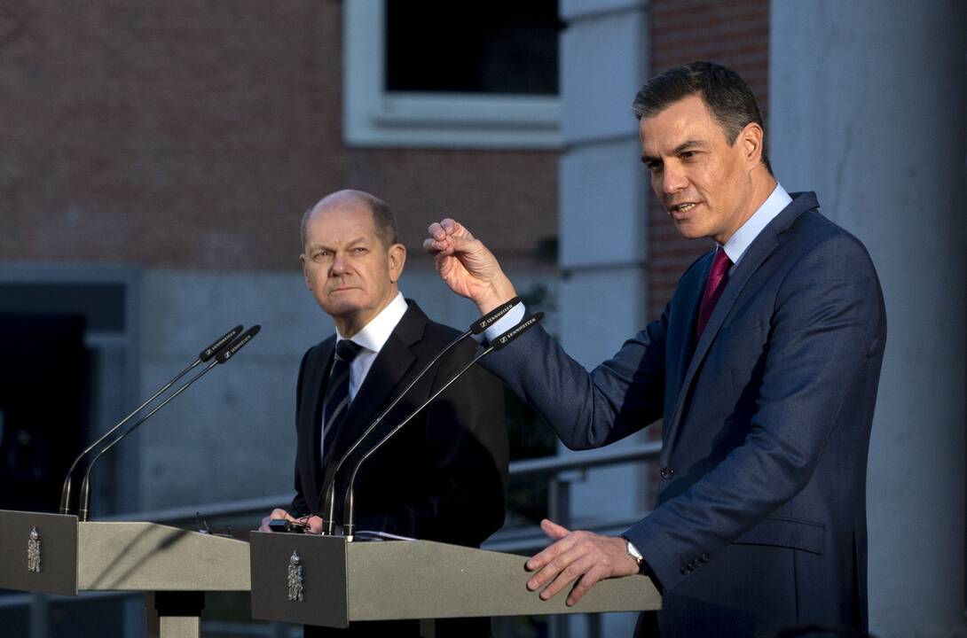 Olafas Scholzas ir Pedro Sanchezas 