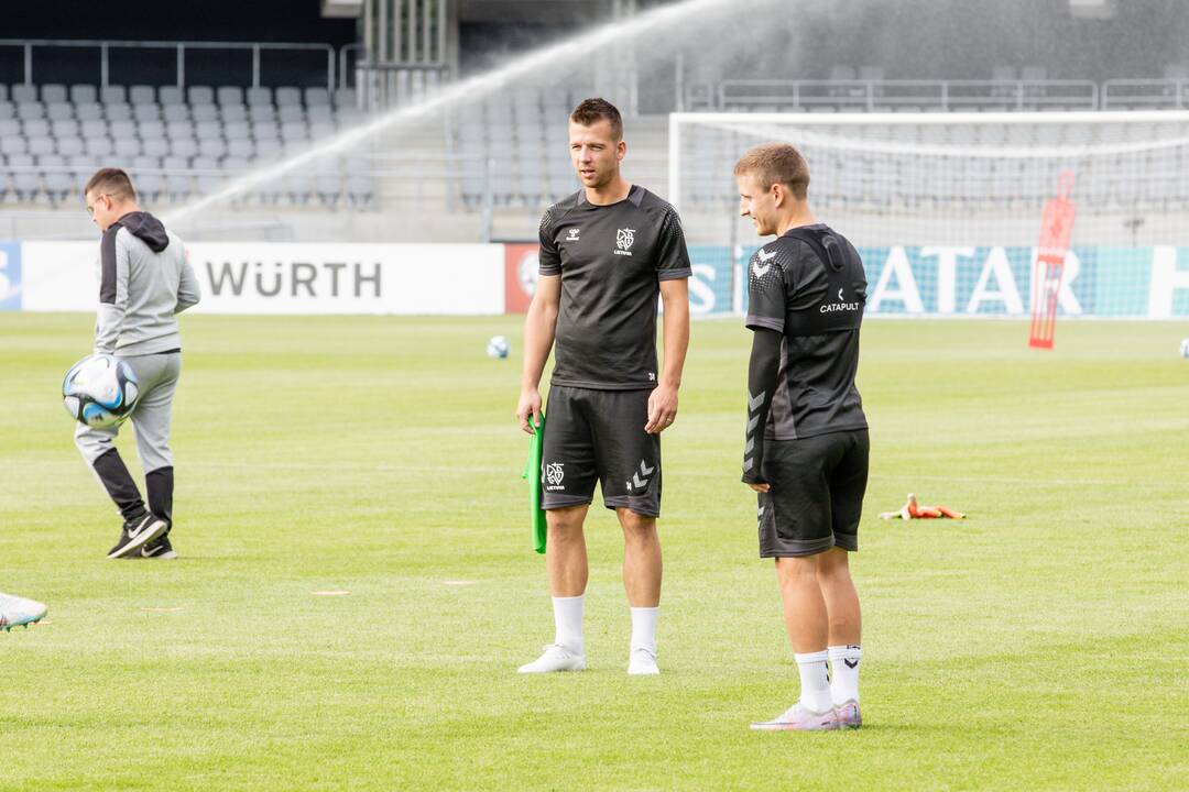 Lietuvos futbolo rinktinės treniruotė prieš rungtynes su Juodkalnija