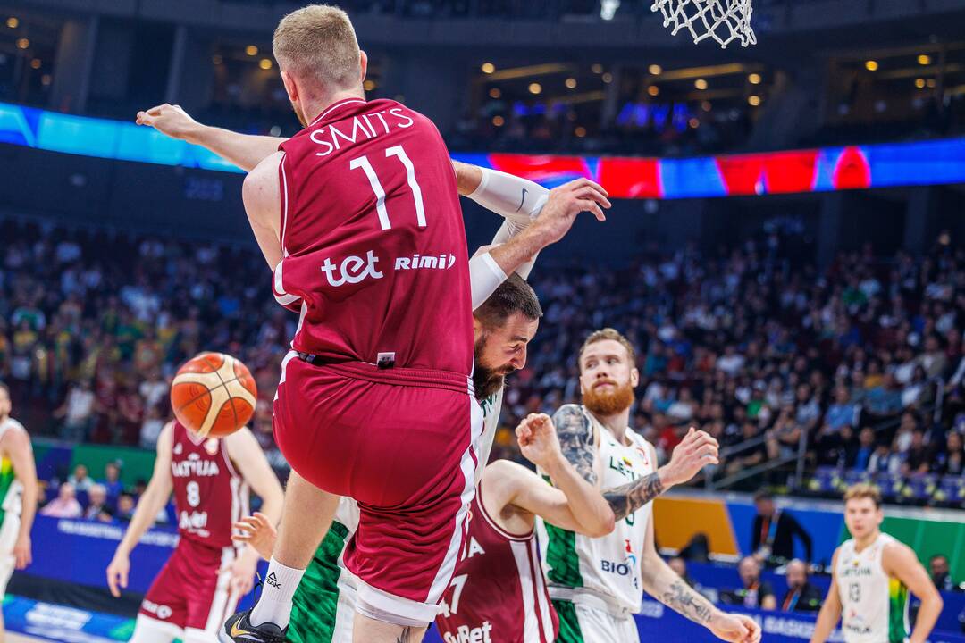 Pasaulio krepšinio čempionatas Filipinuose: Lietuva – Latvija 63:98