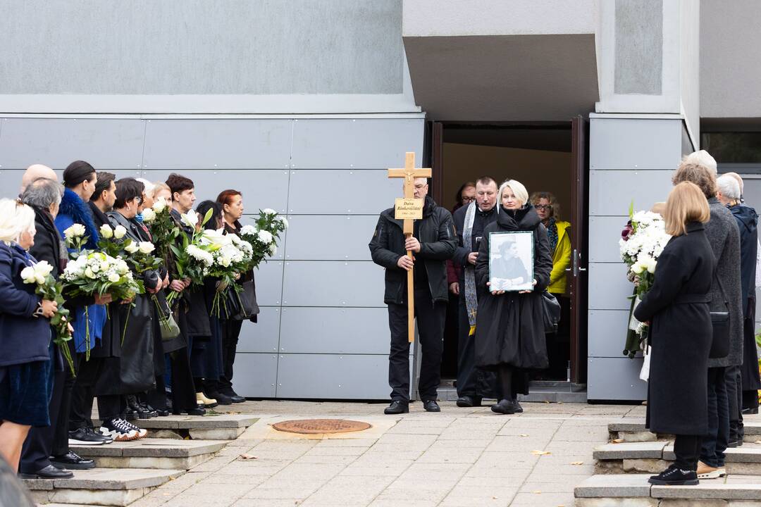 Atsisveikinimas su žurnaliste D. Rinkevičiūte