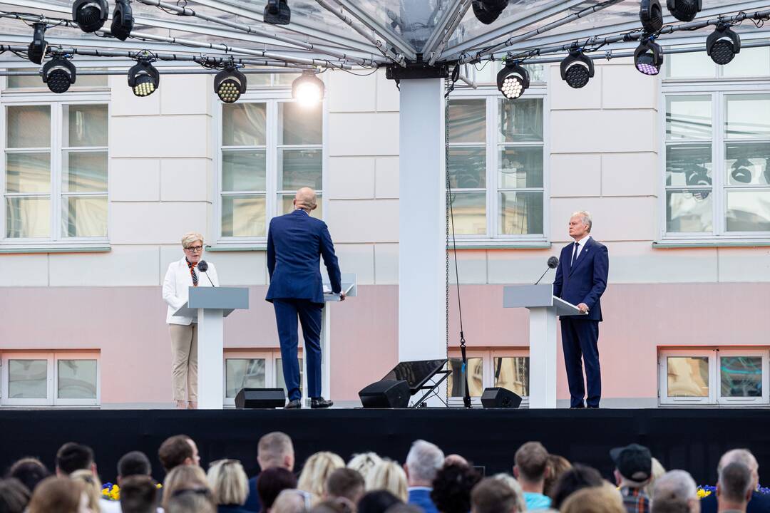 Kandidatų į Lietuvos prezidentus debatai S. Daukanto aikštėje