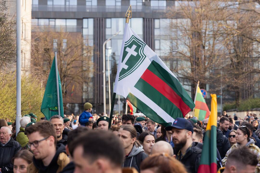 JAV karių pagerbimas prie JAV ambasados Vilniuje