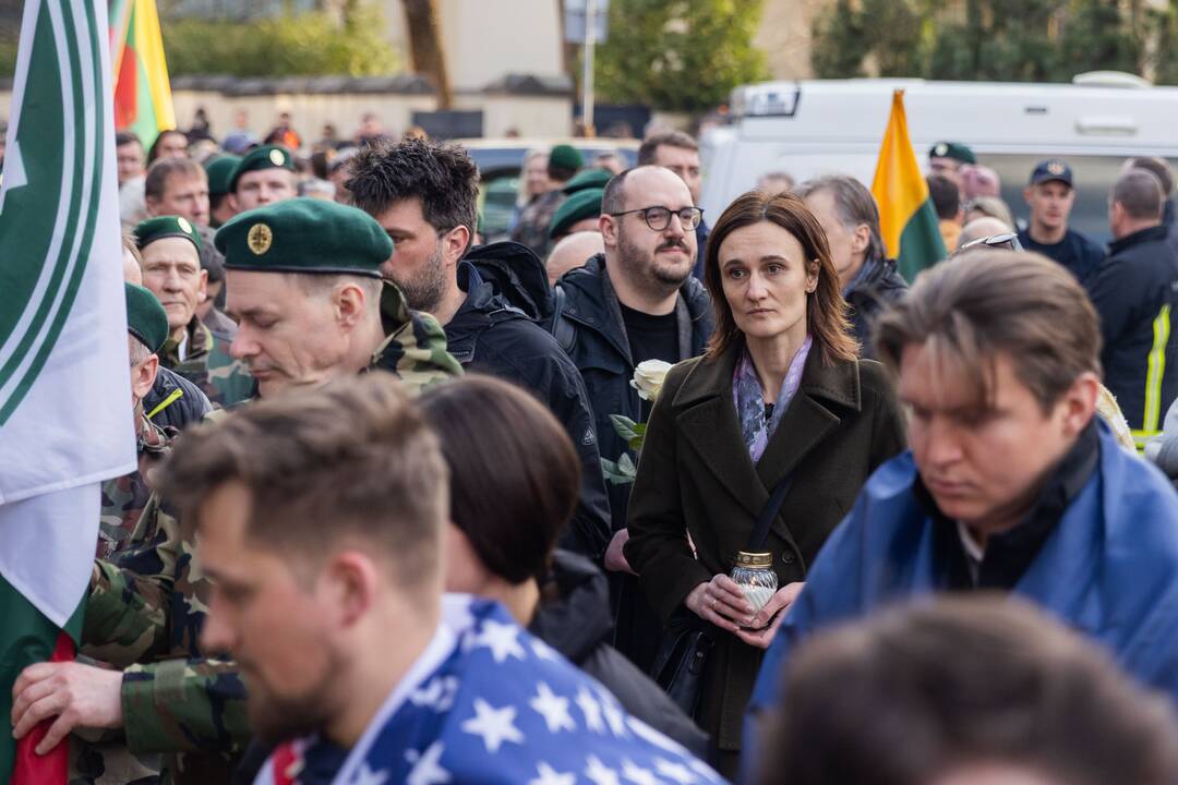 JAV karių pagerbimas prie JAV ambasados Vilniuje