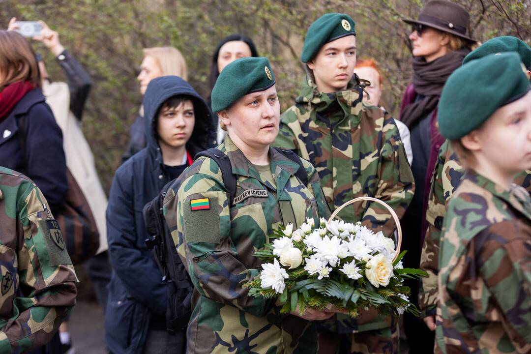 JAV karių pagerbimas prie JAV ambasados Vilniuje