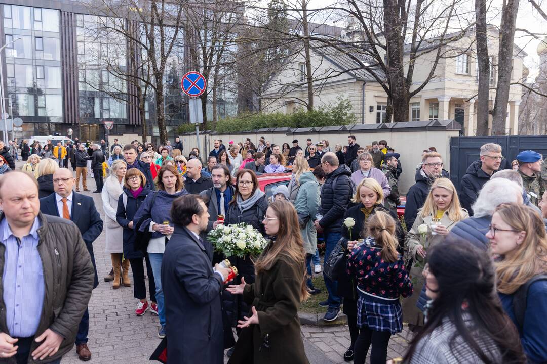JAV karių pagerbimas prie JAV ambasados Vilniuje