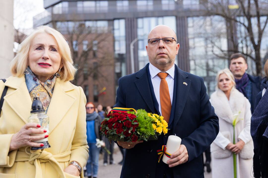 JAV karių pagerbimas prie JAV ambasados Vilniuje