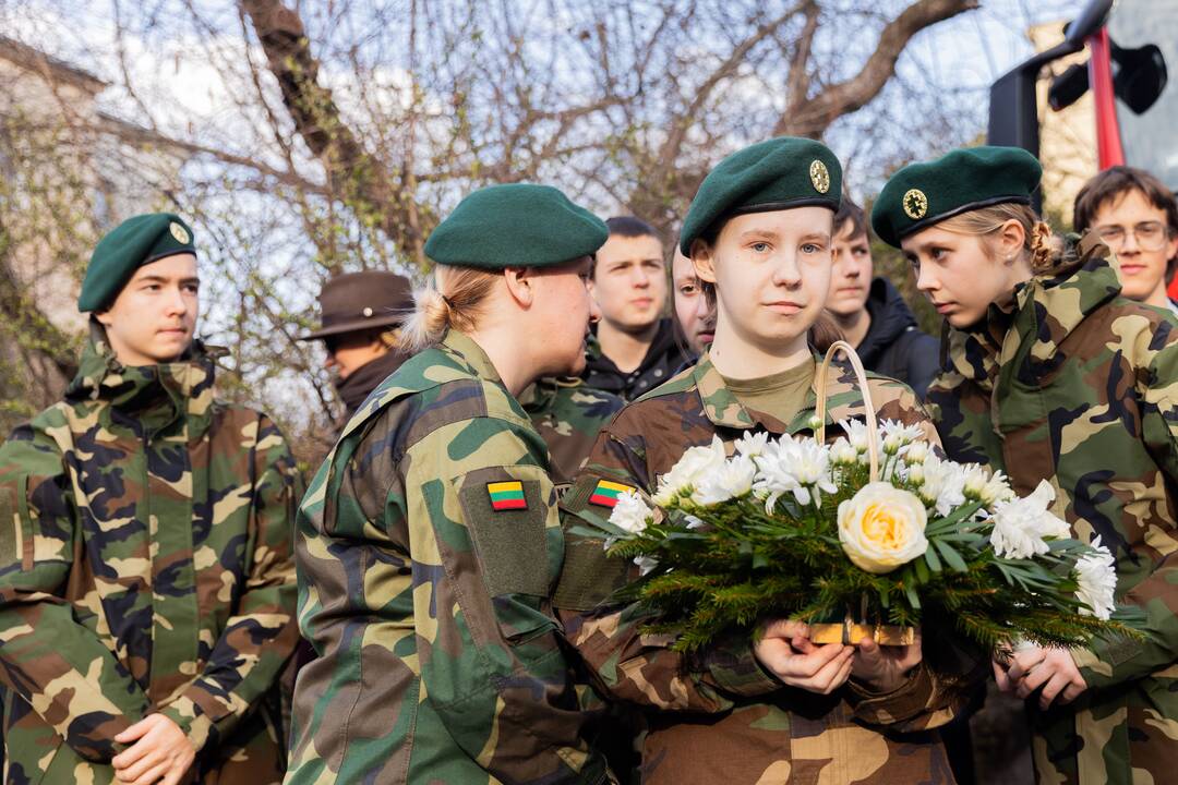 JAV karių pagerbimas prie JAV ambasados Vilniuje