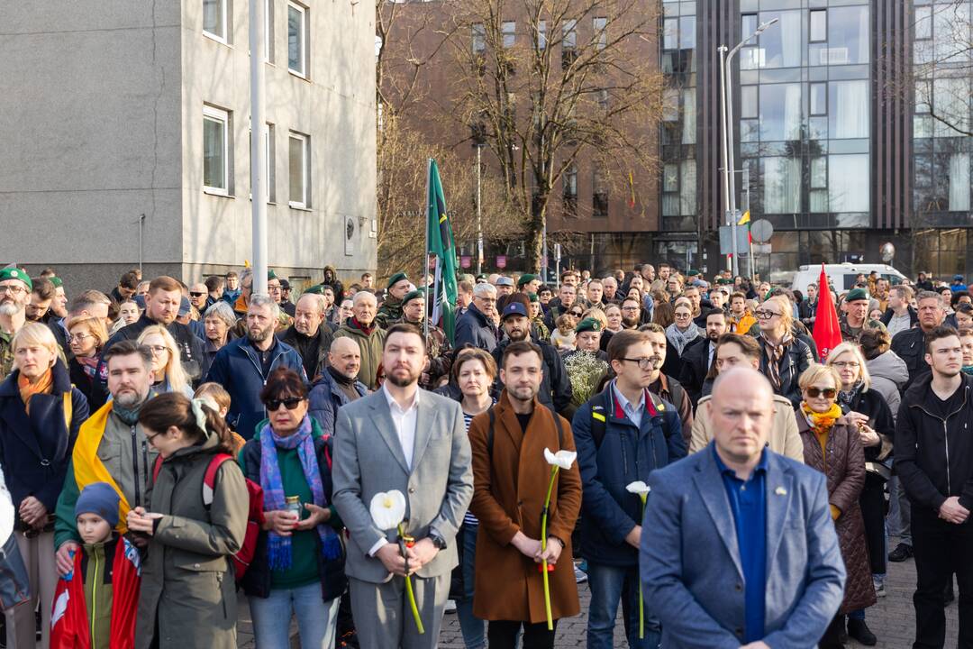 JAV karių pagerbimas prie JAV ambasados Vilniuje