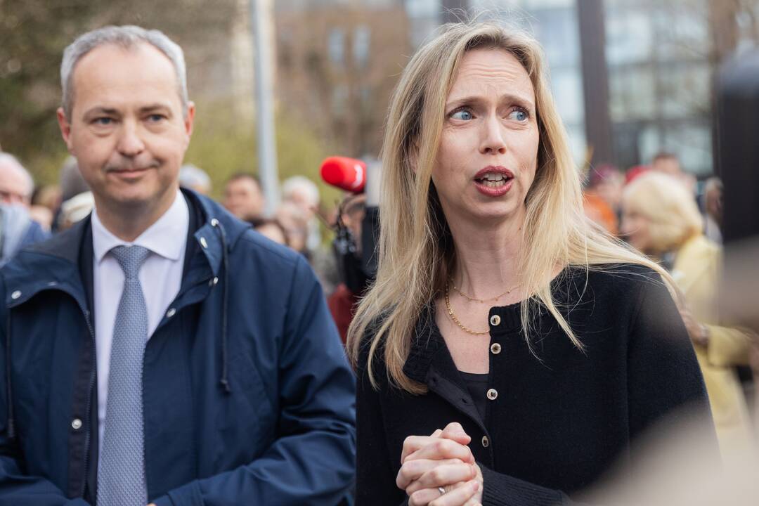 JAV karių pagerbimas prie JAV ambasados Vilniuje
