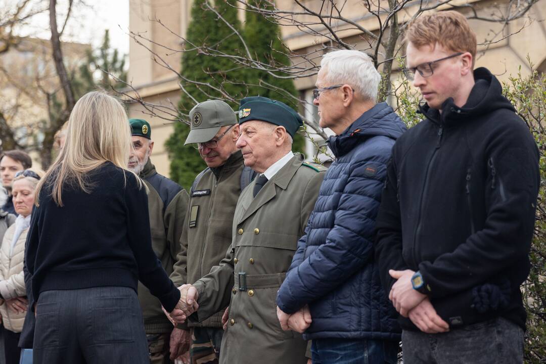 JAV karių pagerbimas prie JAV ambasados Vilniuje