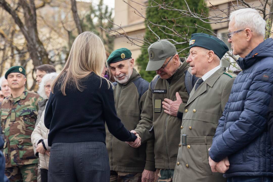 JAV karių pagerbimas prie JAV ambasados Vilniuje