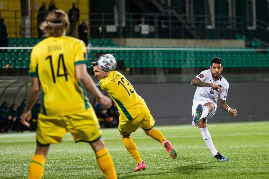 Pasaulio futbolo čempionato atranka: Lietuva - Italija 0:2