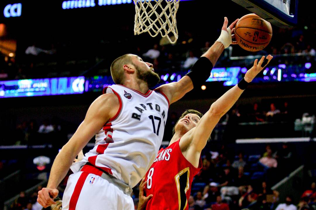 J. Valančiūno indėlis į Toronto „Raptors“ pergalę – 10 taškų bei 9 atkovoti kamuoliai