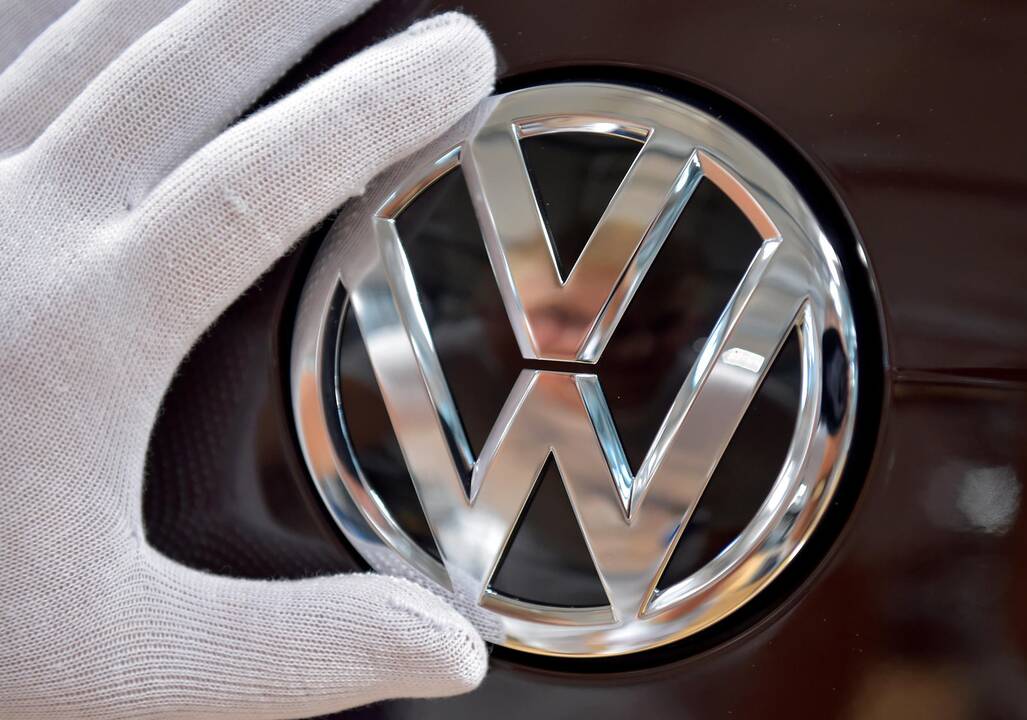 „Volkswagen“ sumokės 1 mlrd. eurų baudą dėl emisijų klastojimo