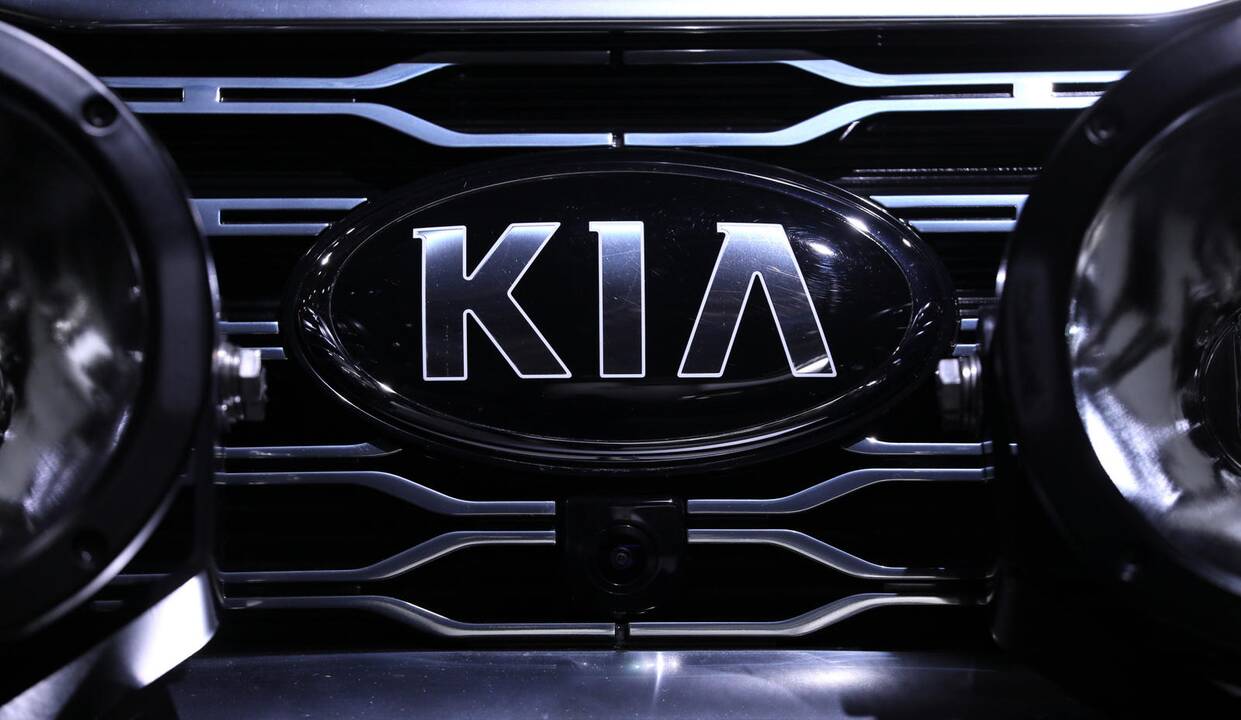 „Kia“ dėl gaisro pavojaus atšaukia 68 tūkst. automobilių JAV