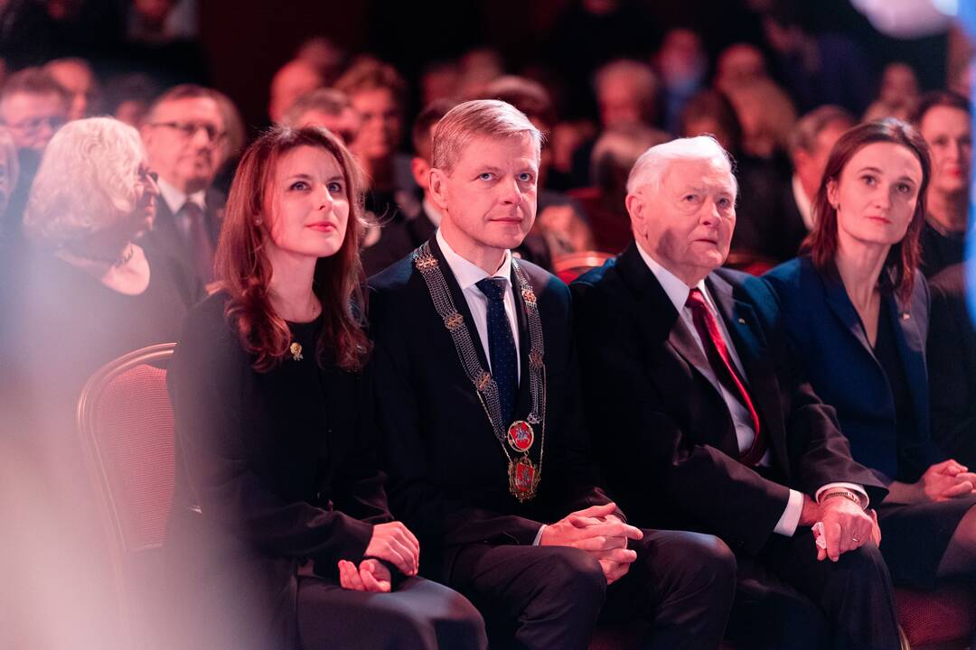 Vilniaus garbės piliečio vardo suteikimo prezidentui V. Adamkui ceremonija