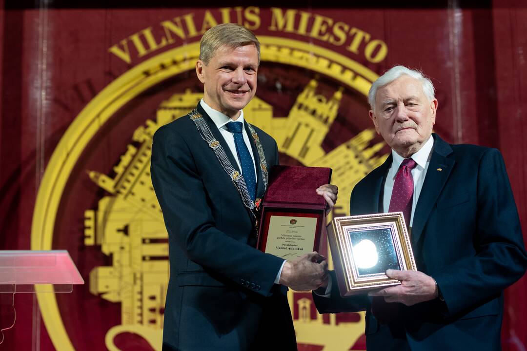 Vilniaus garbės piliečio vardo suteikimo prezidentui V. Adamkui ceremonija