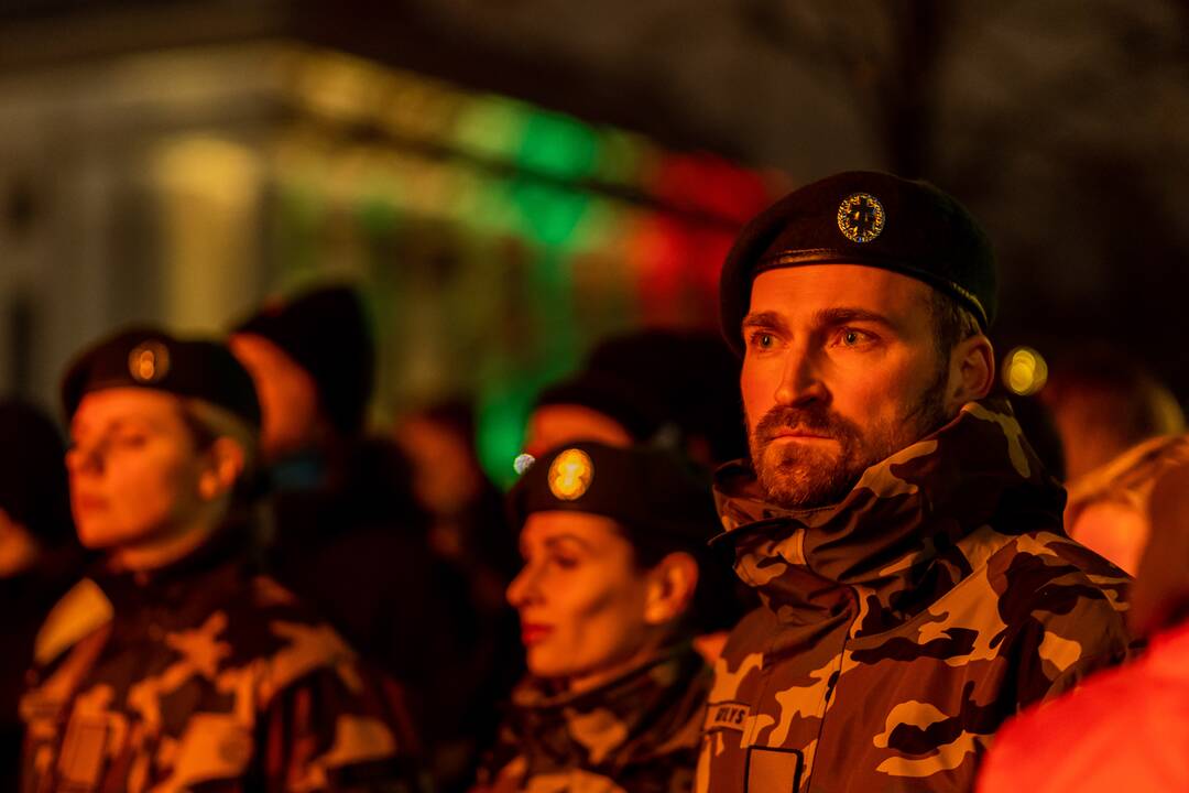 Atminimo laužų uždegimo ceremonija Nepriklausomybės aikštėje