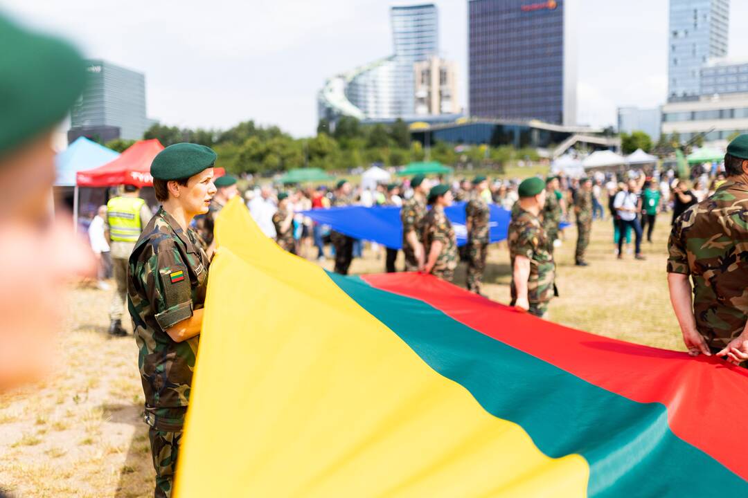 NATO festivalis prie Baltojo tilto