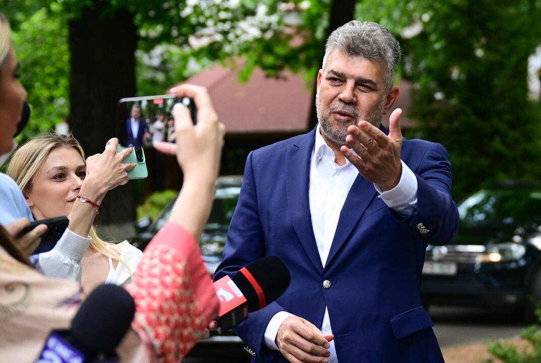 Rumunijos ministras pirmininkas paskelbė apie atsistatydinimą 