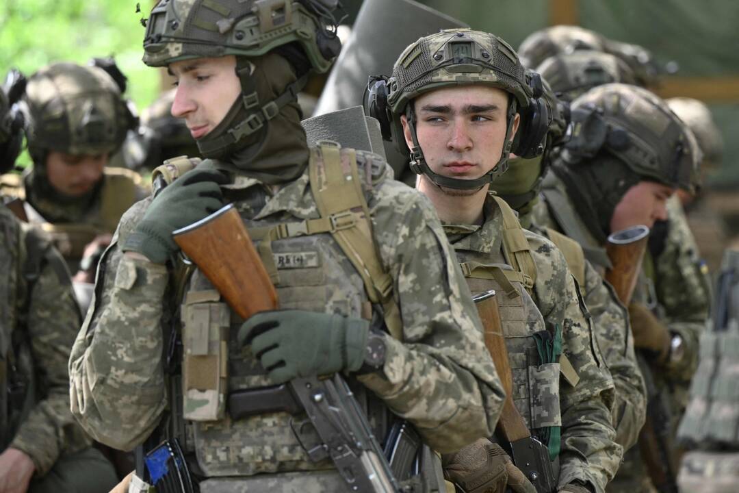 Nuo karo pradžios Ukraina sulaikė beveik 50 tūkst. iš šalies bandžiusių pabėgti šauktinių