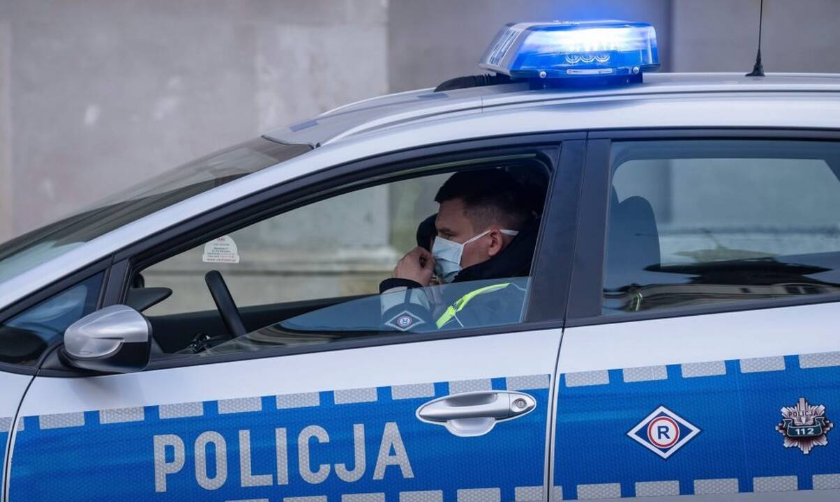 Varšuvos centre žiauriai išžaginta jauna moteris mirė ligoninėje