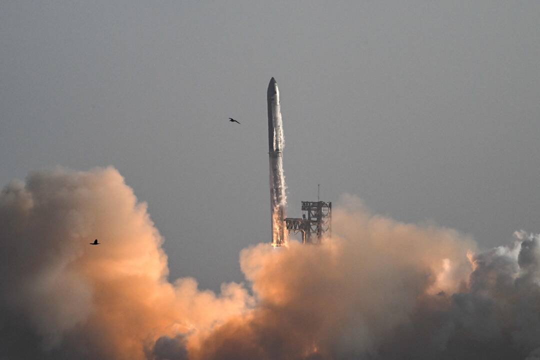 Po ankstesnių nesėkmingų bandymų „SpaceX“ ruošiasi paleisti raketą „Starship“