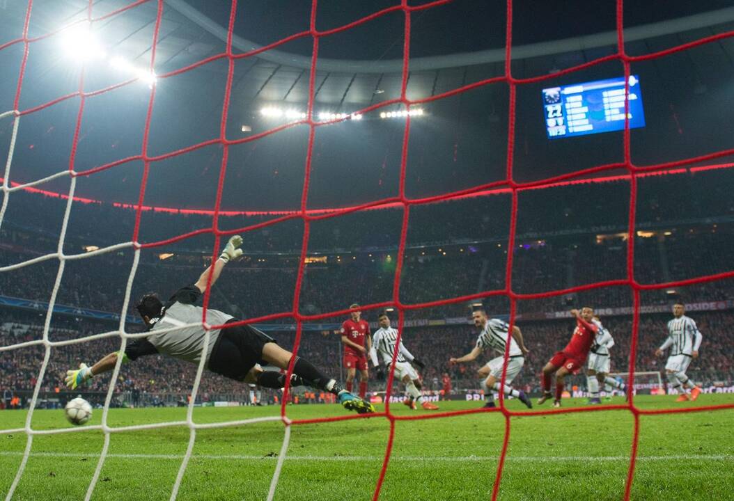 Miuncheno "Bayern" per pratęsimą palaužė "Juventus" ekipą