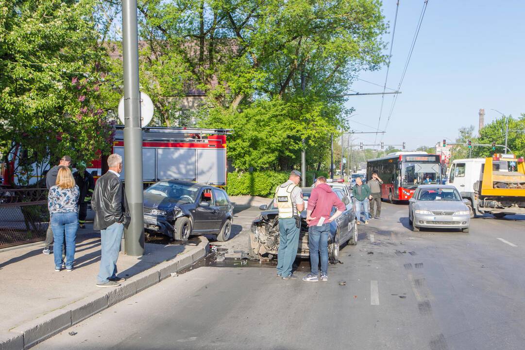 Avarija Varnių gatvėje