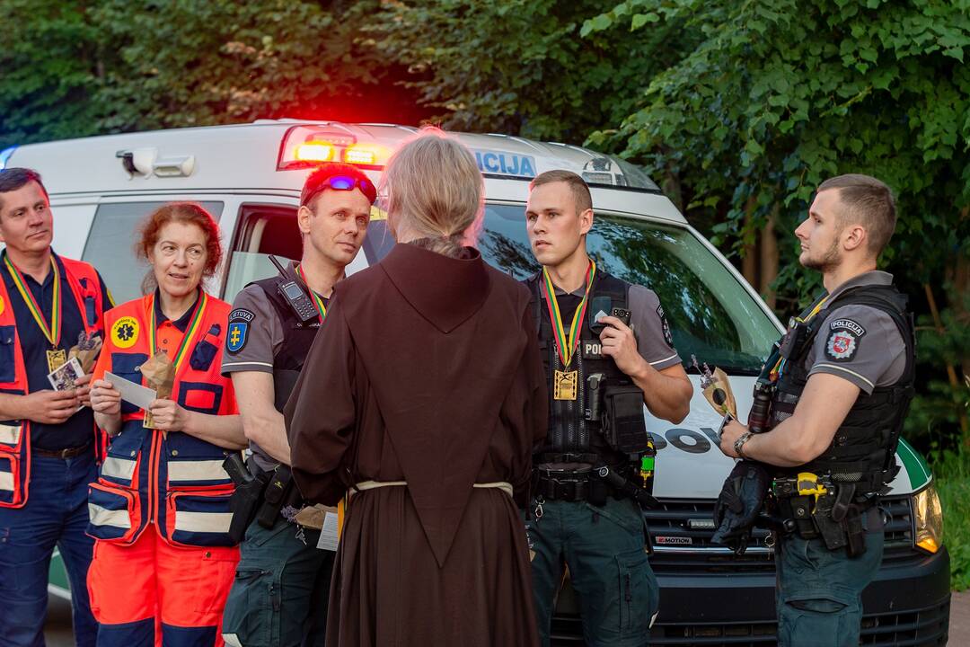 Šv. Magdalenos naktis – vėžio pakirstoms moterims atminti