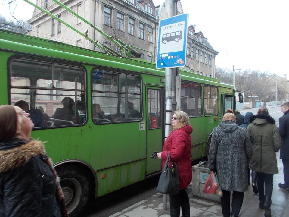 Vilniaus ir Kauno viešasis transportas: kuris geriau keleiviams ir vairuotojams?