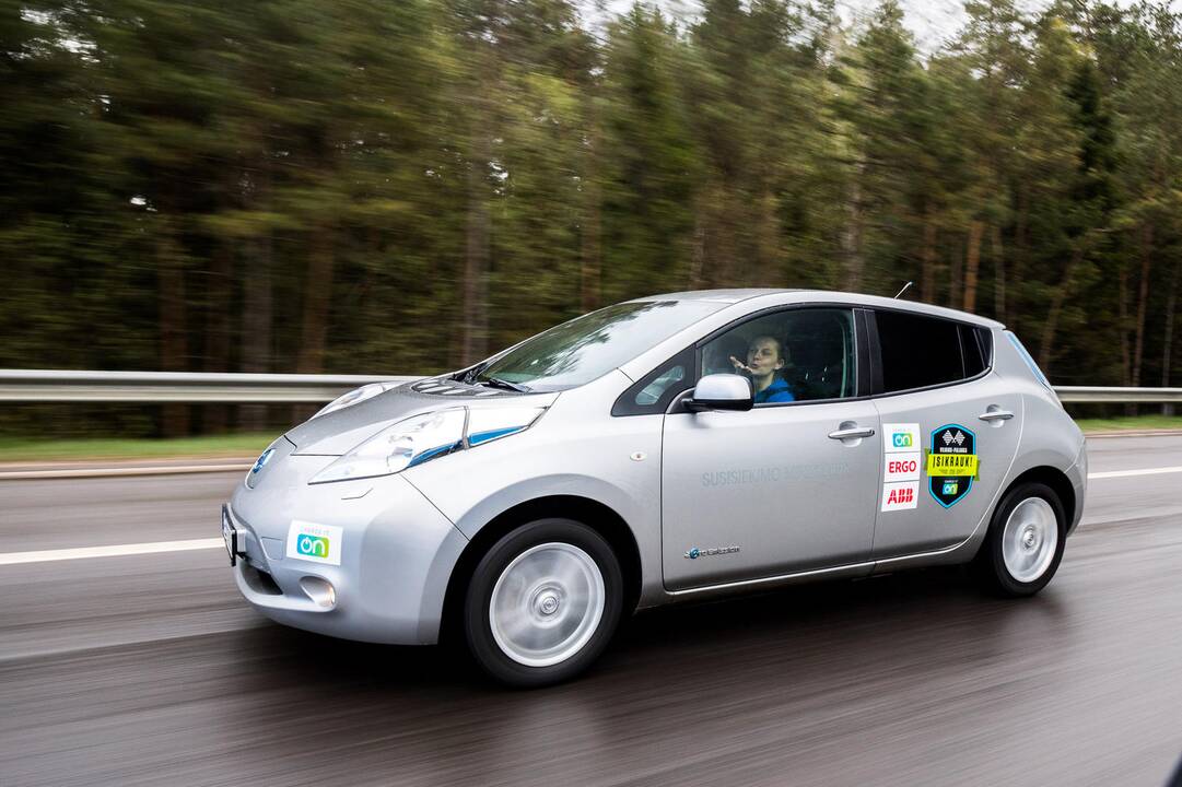 Elektromobilių varžybos „Charge it on! Vilnius – Palanga”  