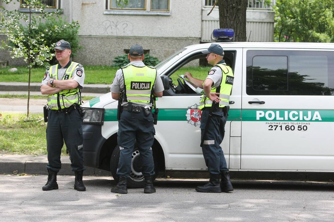 Ilgąjį savaitgalį į gatves išvažiuos daugiau policininkų