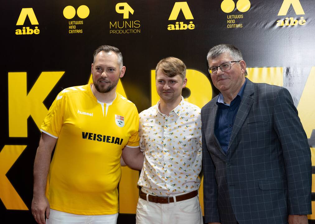 Filmo „Kartą kaime“ premjera