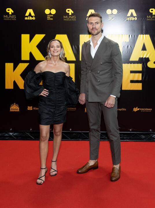 Filmo „Kartą kaime“ premjera