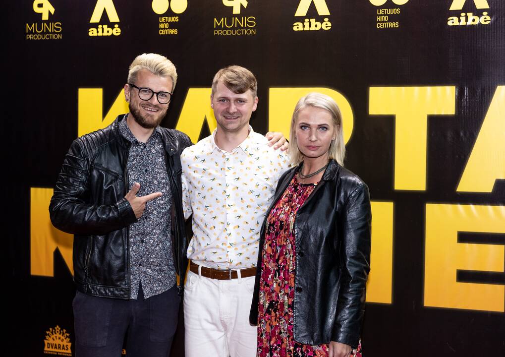Filmo „Kartą kaime“ premjera