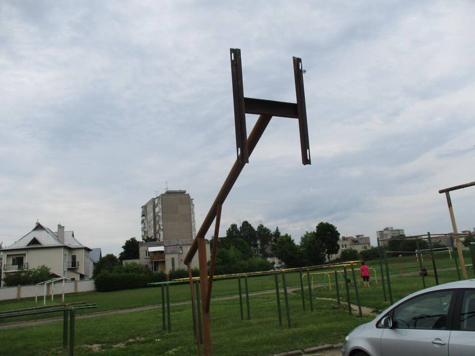 Apleistos krepšinio aikštelės
