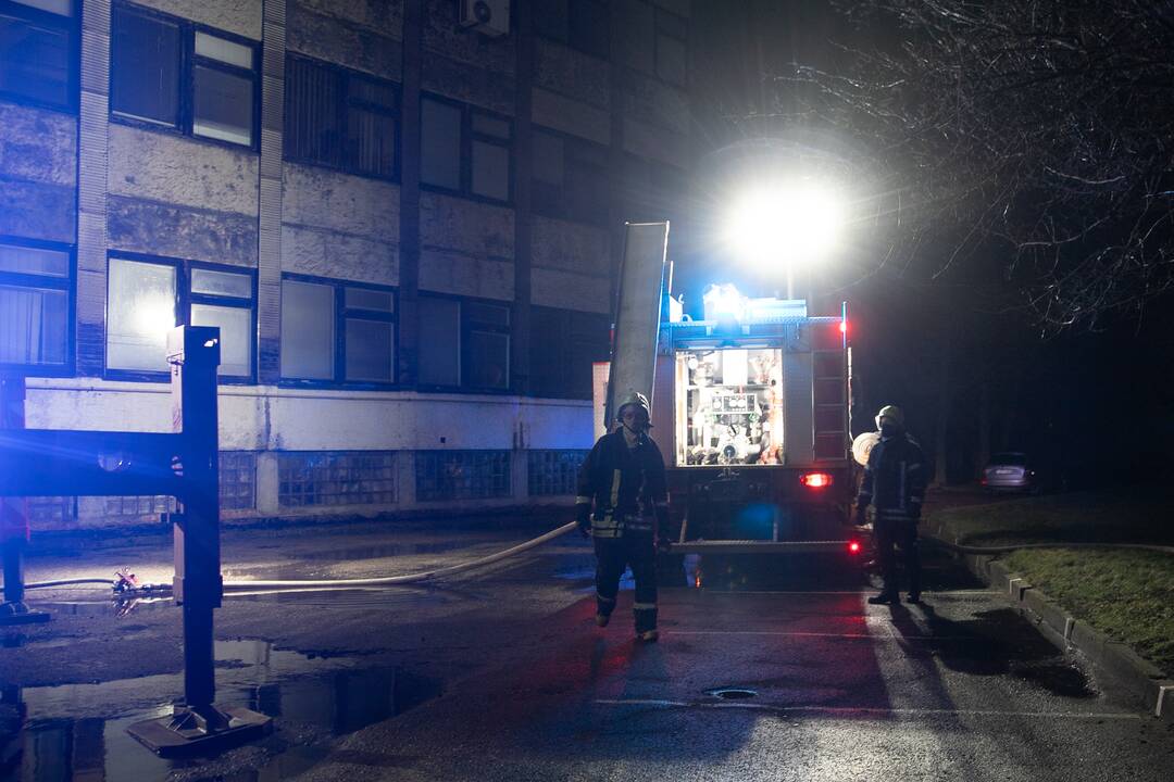 Gaisras Demokratų gatvėje