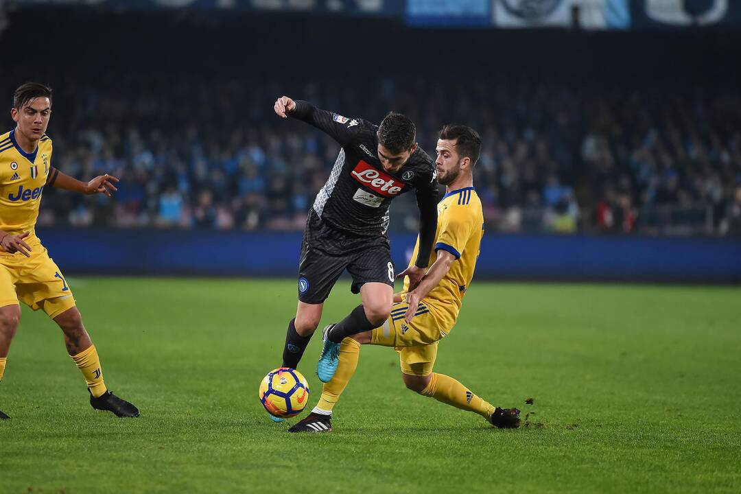 Italijos lyderių mače – „Juventus“ triumfas ir pirmasis „Napoli“ pralaimėjimas