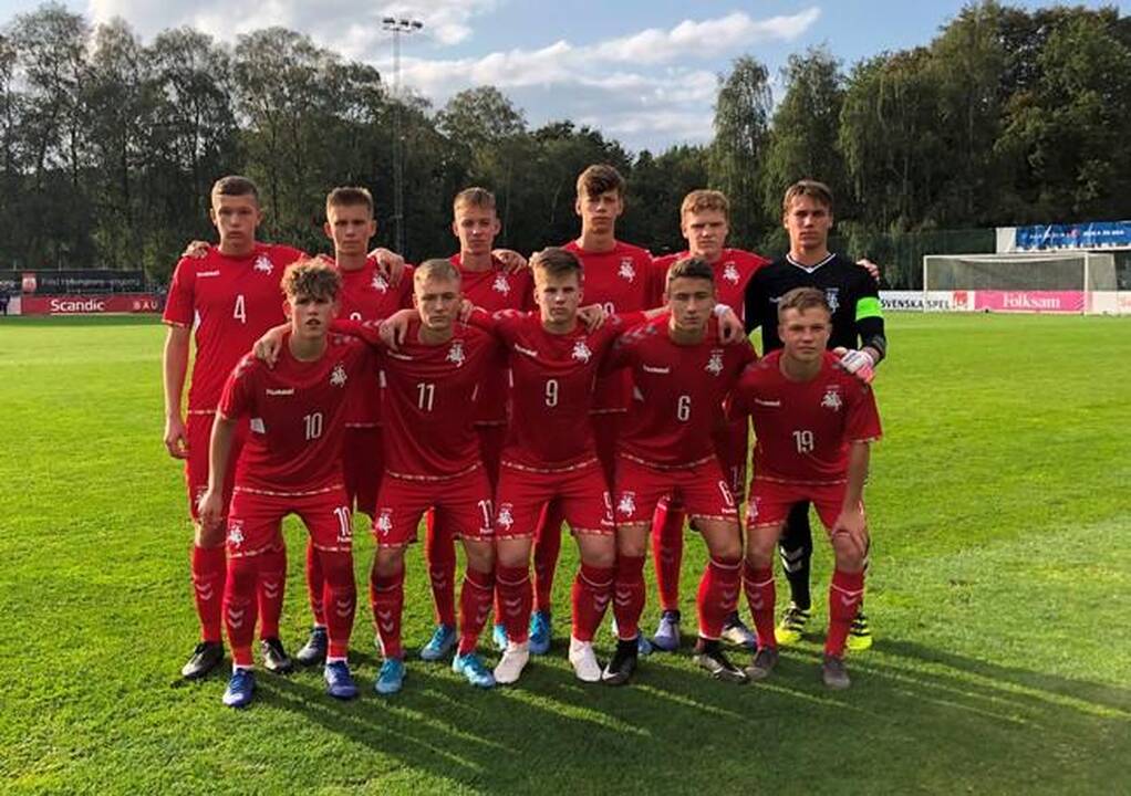 Lietuvos 17-mečių futbolo rinktinė neatsilaikė prieš danus