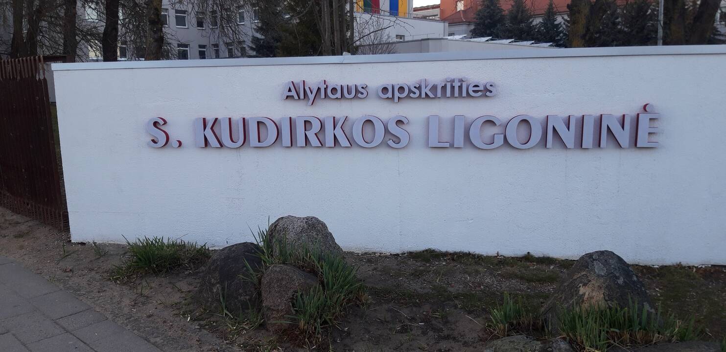 Žiniasklaida: į medikus kreipėsi klasiokų sumuštas paauglys