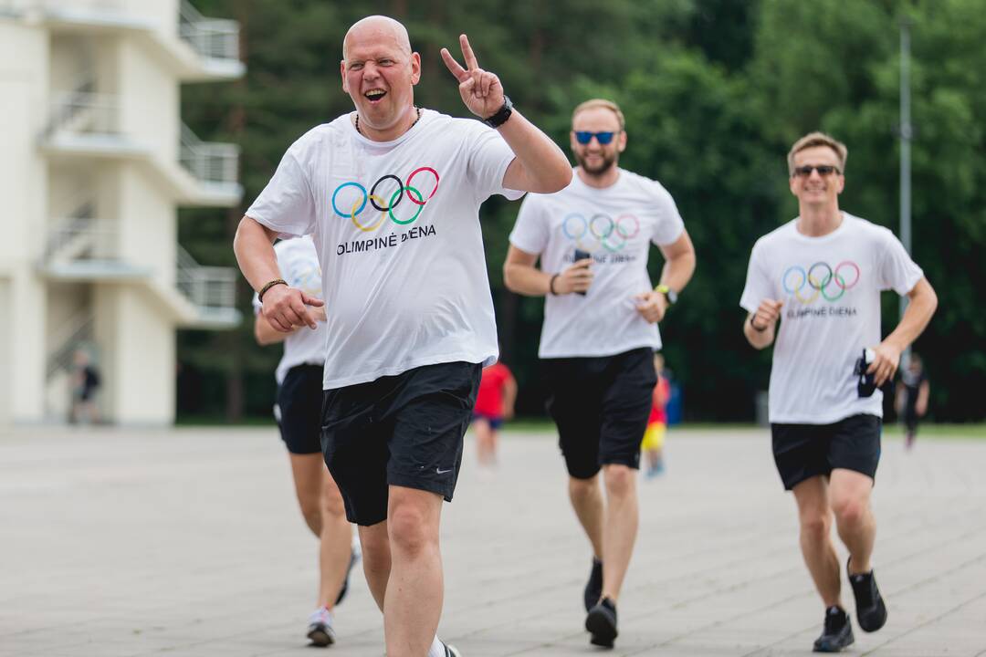 Lietuviškos olimpinės mylios bėgimas