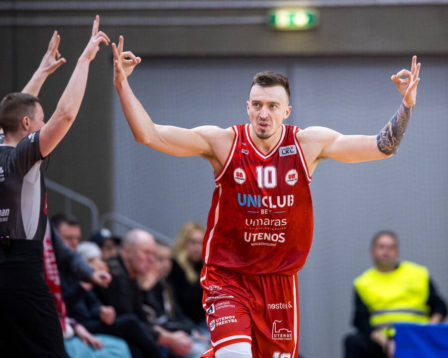 Utenos komanda apgynė namus nuo svečių iš Mažeikių