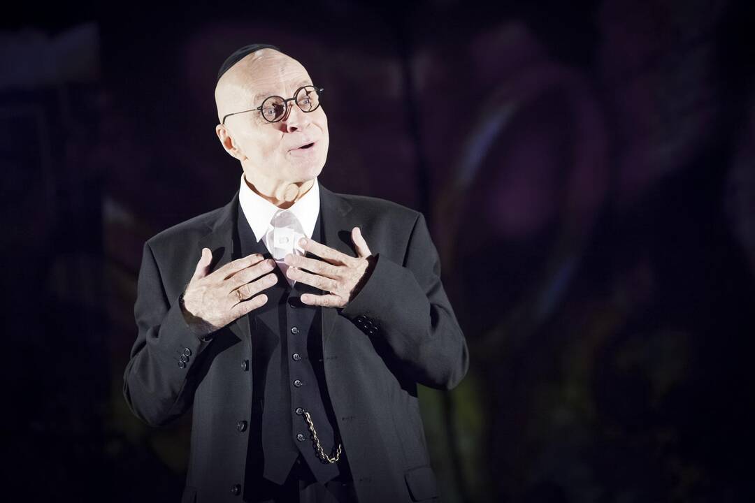 „Liūdnas Dievas“