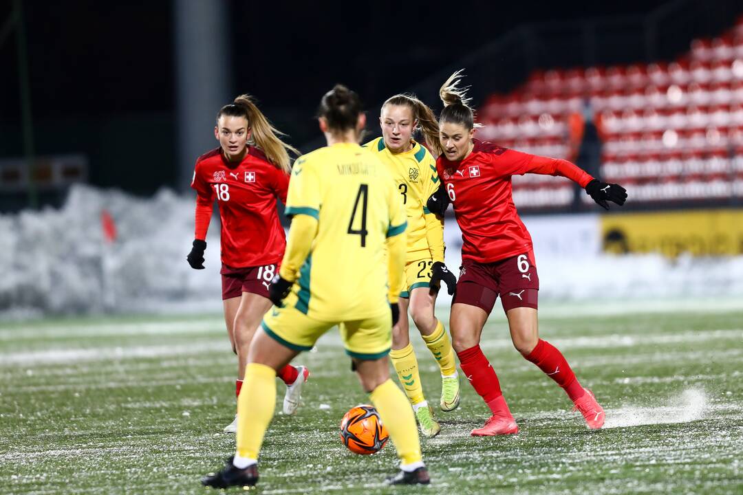 Pasaulio moterų futbolo čempionato atranka: Lietuva – Šveicarija 0:7