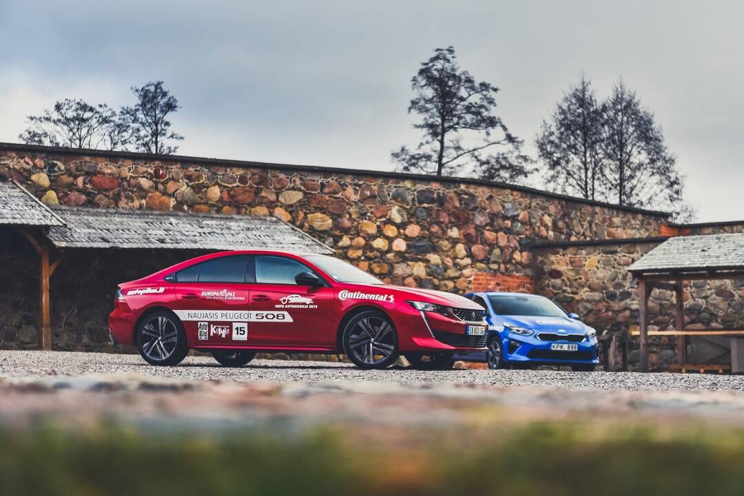 Geriausiu automobiliu išrinktas „Peugeot 508“  