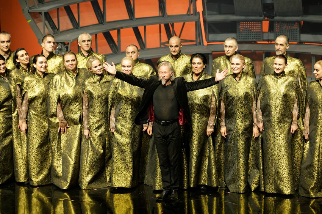 Ph. Glasso opera „Kelionė“