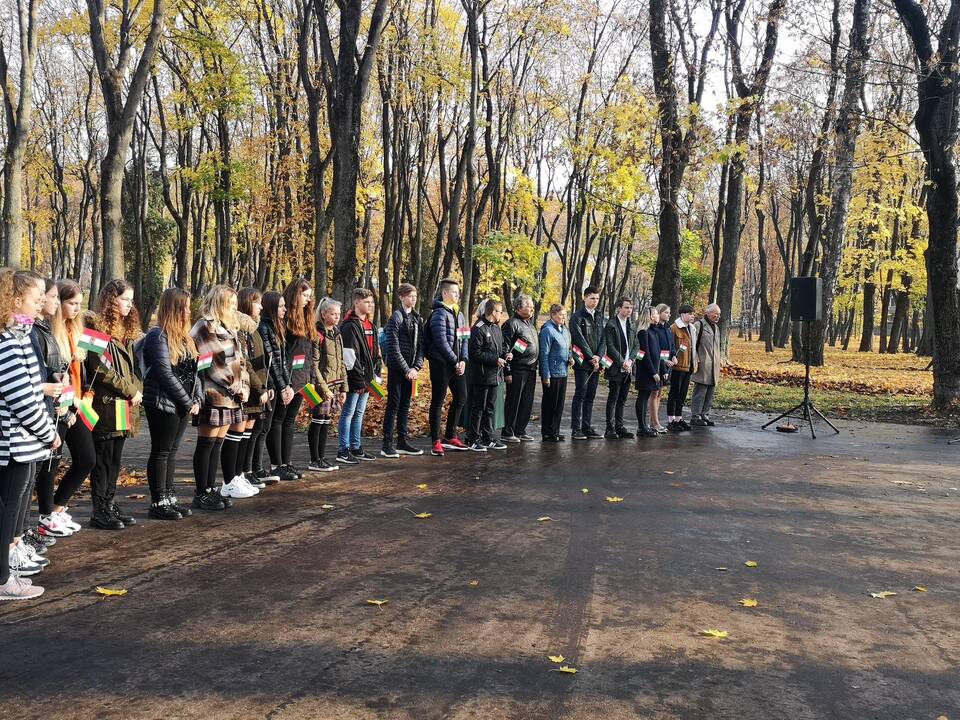 Senosiose Kauno kapinėse prisiminti įvykiai, susiję su 1956-ųjų Vengrijos revoliucija
