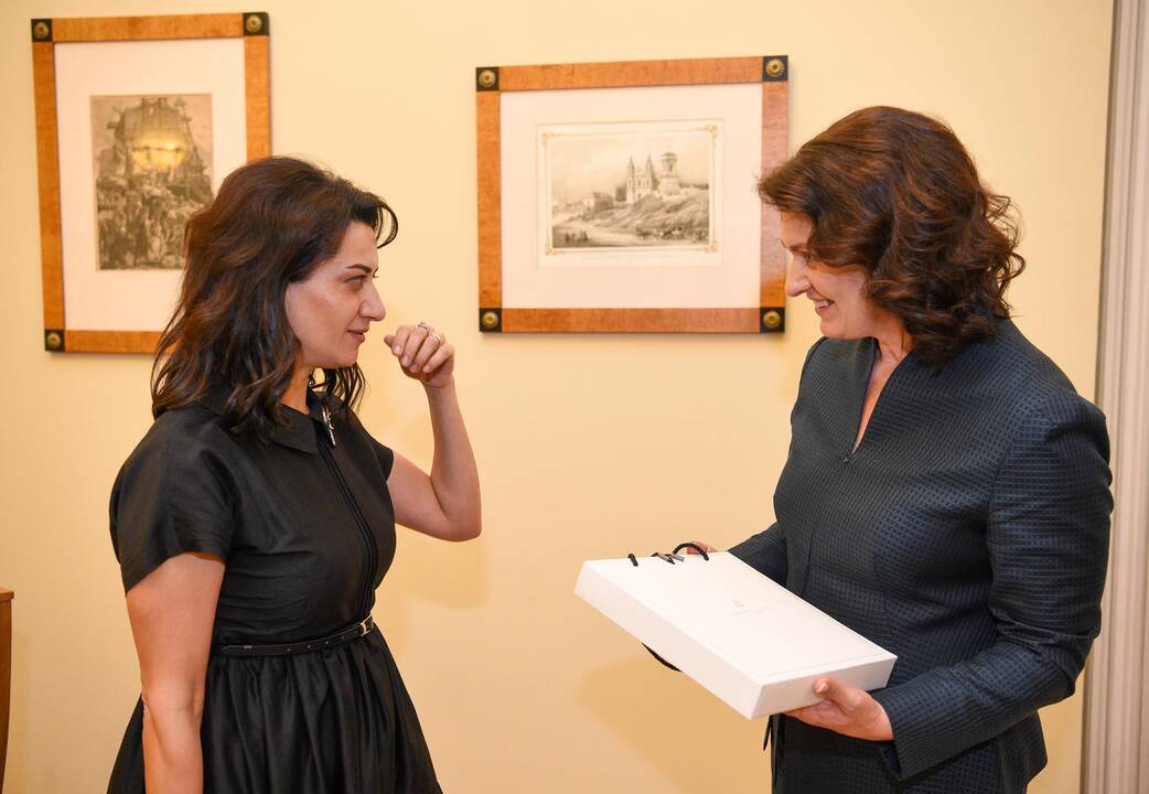 Diana Nausėdienė ir Ana Hakobian